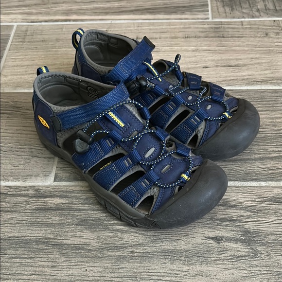 Kids Keen Newport H2 Sandals Sandals - Picture 1 of 6